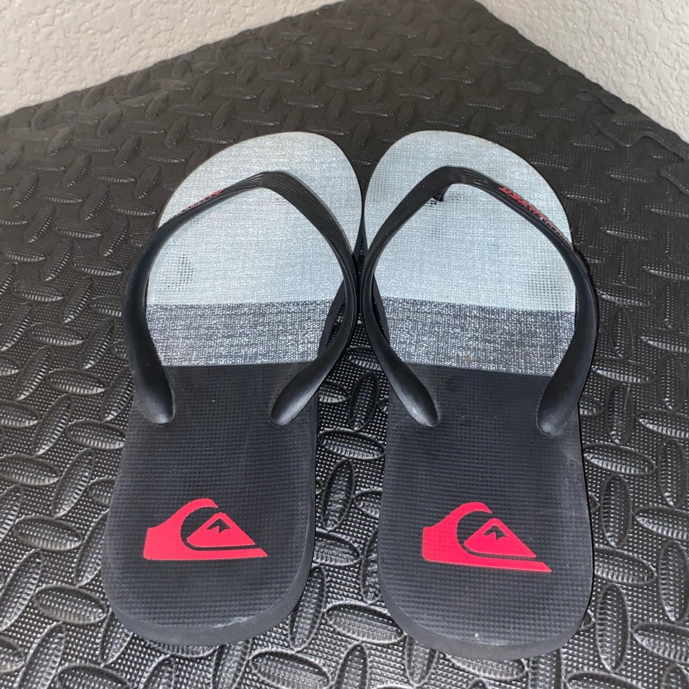 Quicksilver flip-flops - Picture 2 of 3